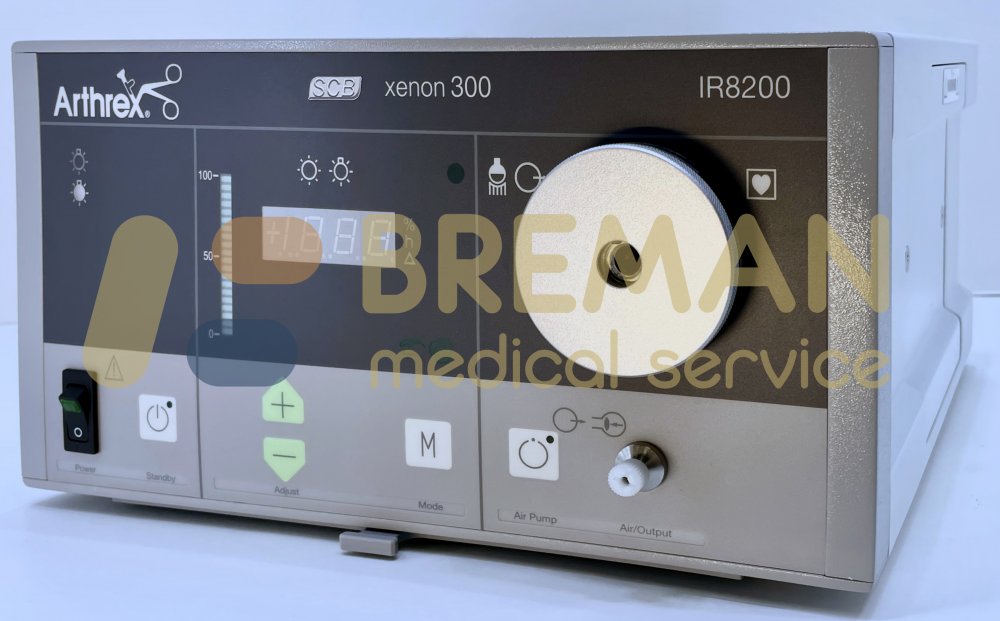 Источник света Arthrex Xenon 300 IR8200