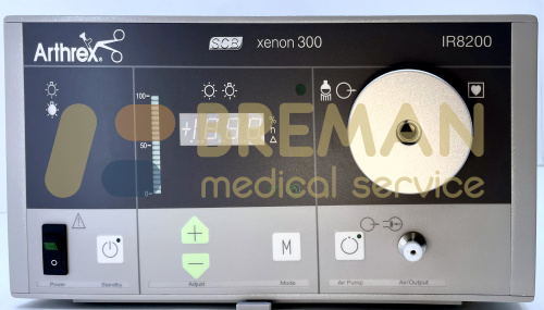 Источник света Arthrex Xenon 300 IR8200